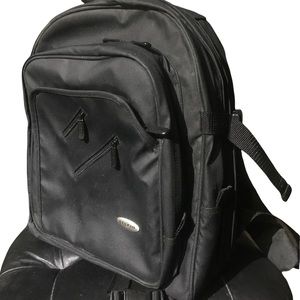Belkin Laptop Backpack holds laptops up 15.6 inches